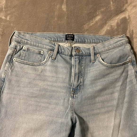 JCrew Light wash Distressed Jeans Essentials Straight jeans - Picture 2 of 8